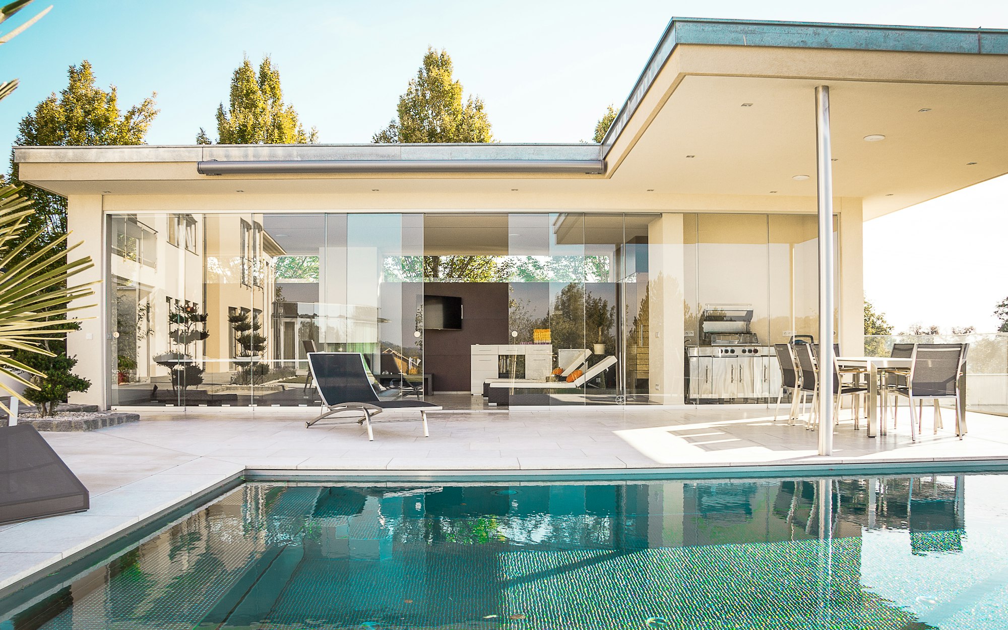 Pool pavilion